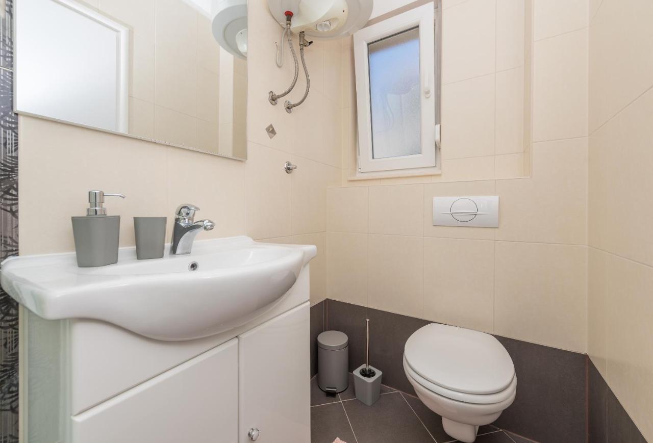 Apartman Marla Макарска Екстериор снимка